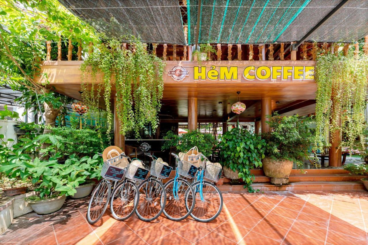 Alley Garden Homestay Hoi An Bagian luar foto