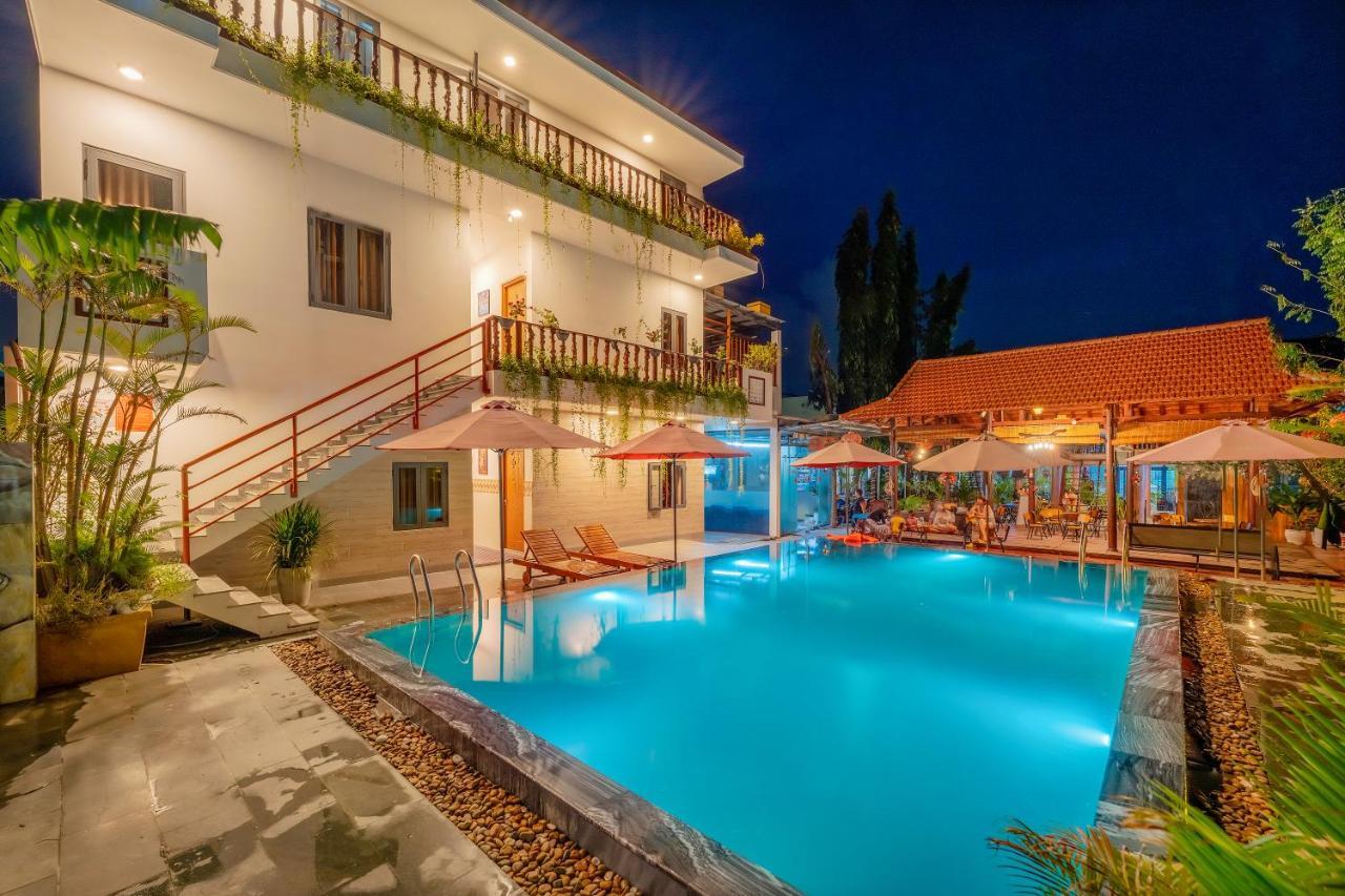 Alley Garden Homestay Hoi An Bagian luar foto